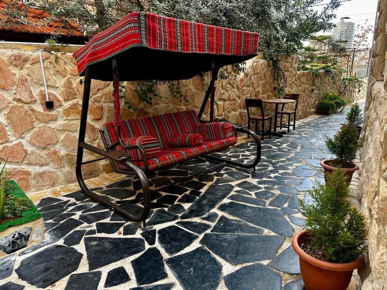 Hotel Beit Ahlan Amán Exterior foto